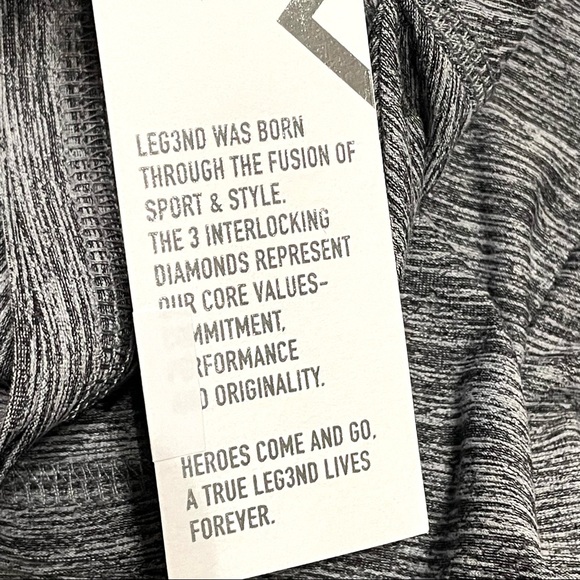 Legend Womens Active Athletic Performance Charcoal Top L11542LU Size L NWT - Picture 4 of 15